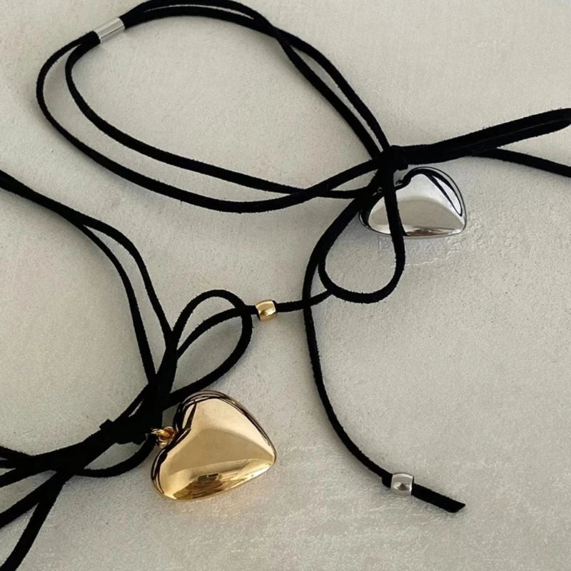 COLLAR CON COLGANTE DE CORAZON