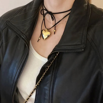 COLLAR CON COLGANTE DE CORAZON